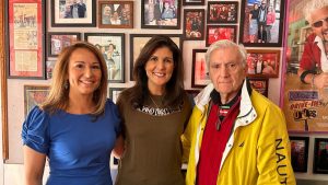 Red Arrow Diner in Manchester welcomes 2024 presidential candidate Nikki Haley in NH.